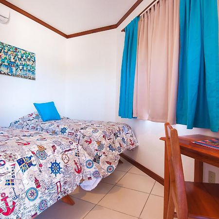 Hotel Los Corales ويست ايند المظهر الخارجي الصورة