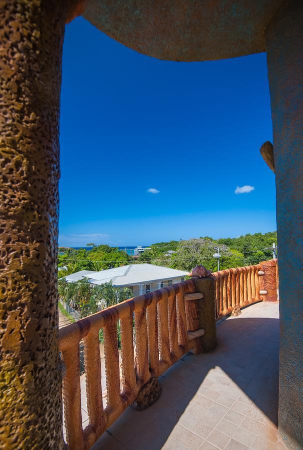 Hotel Los Corales ويست ايند المظهر الخارجي الصورة